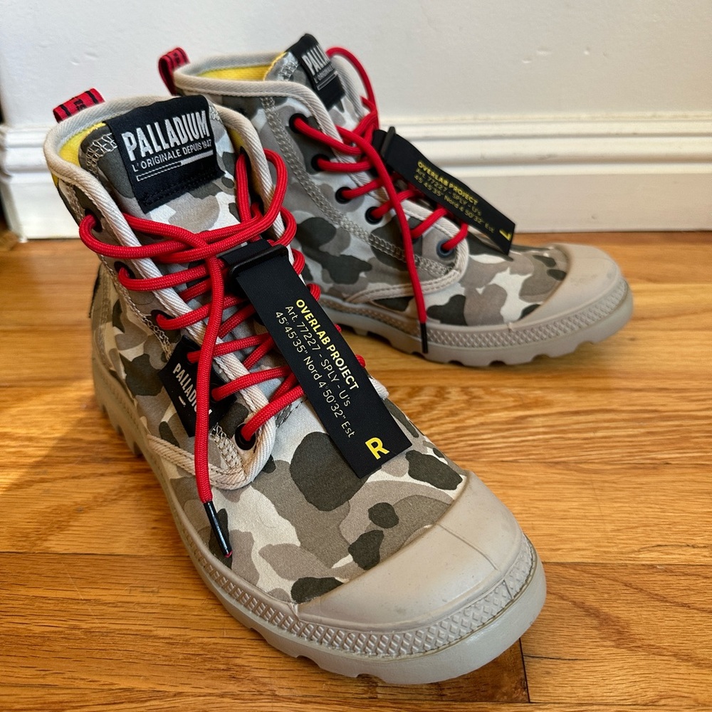 Palladium Pampa Lite Overlab camouflage
men’s 6.5/women’s 8/eu 39.5